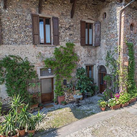 La Locanda Della Torre Marne di Filago Exteriör bild
